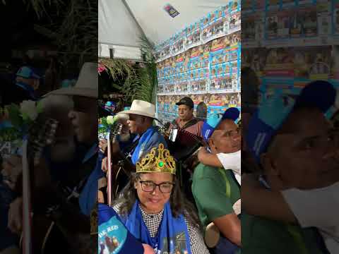 Folia de Reis - Dona Yola e Familia. Recolhida no presépio- Povoado de Palestina - Jaragua Goiás 