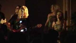 The Dead Elvi - Cherie Currie - 'Cherry Bomb'