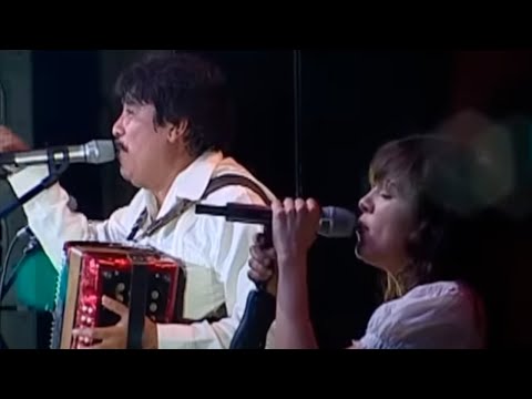 Celso Piña feat. Natalia LaFourcade - Mira Mira (En Vivo)