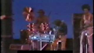 Miles Davis video - Japan 1973__Right Off