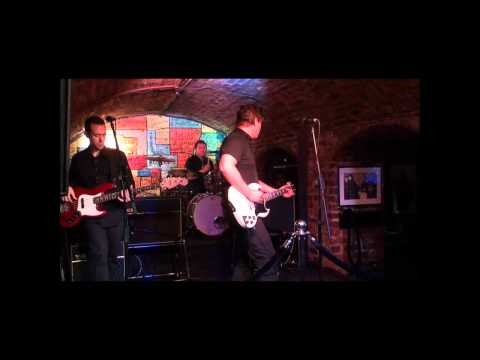 Ashbury Keys - Break (Live at The Cavern Club Front Stage as part of IPO Liverpool 2012)