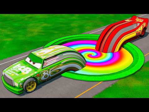 🌈 Lightning McQueen VS Giant TRANSFORM RAINBOW PITS VS Big & Small Long PIXAR CARS - BeamNG.drive