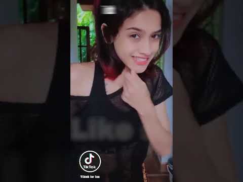 හැඩකාරි - bunchy ann❤️ #shorts 🎵 සුදූ උඹ ගාණට දැන් හැදිලා...🎵 Ganata Hedila - RapZilla-LKM...