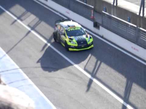valentino rossi vs dani sordo finale master show monza rally 2013