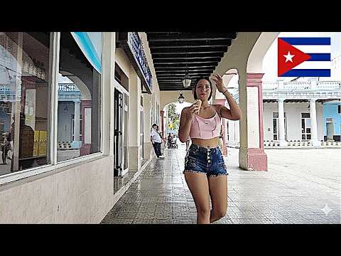 The Truth About Walking the Streets of Holguín (No Filters)