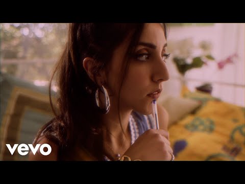 Lucía Fernanda - Es Así