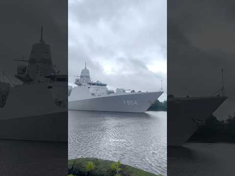 HNLMS De Ruyter departs Glasgow, Scotland