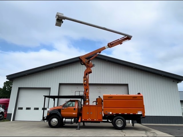 2013 Ford F750 Altec Lr760e70 75' Ocesm Chipper Dump Bucket Truck - Image 13 2013 Ford F750 Altec Lr760e70 75' Ocesm Chipper Dump Bucket Truck - Image 13