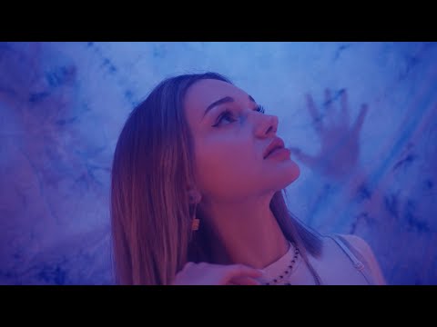 NYRE - Keep Me Guessing (Official MV)