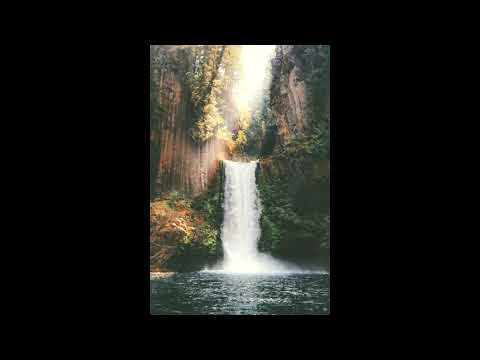 Flume feat. Emma Louise - Hollow (Slowed + Reverb)