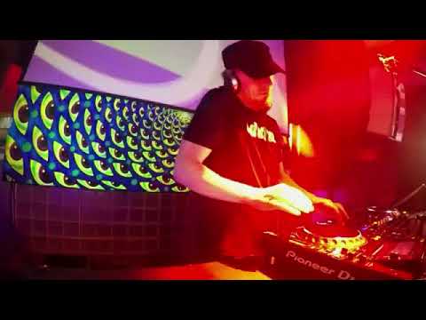 PLUS ONE - Liveset vom 22.05.2020  @ The Tranceformation / Edelfettwerk Hamburg