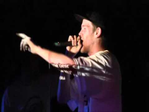 Fliptrix accapella @ Suspect packages Live May 2012