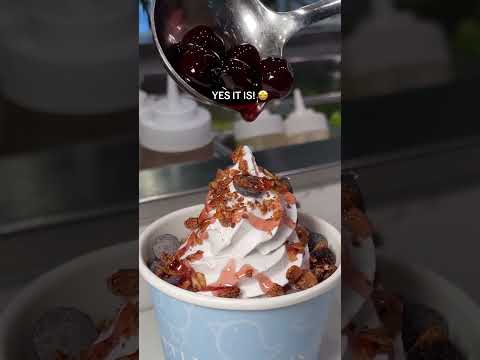 It doesn’t get better than this 🤩 #softserve #dessert #cosmicbliss #swirly #swirlybar #lunchspot