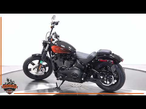 2023 Harley-Davidson FXBBS Softail Street Bob in Vivid Black