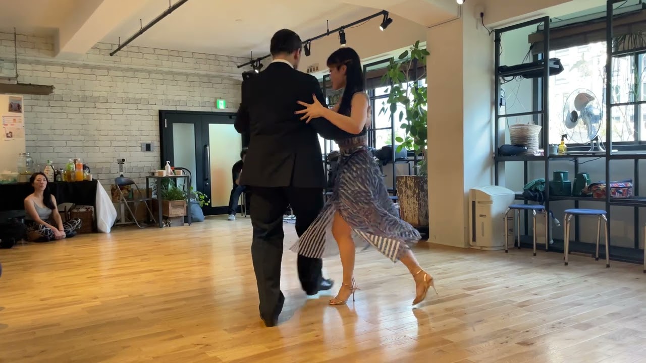 Leandro Haeder&Sumire Muramoto Tango performance -4/4-  A Mi Madre
