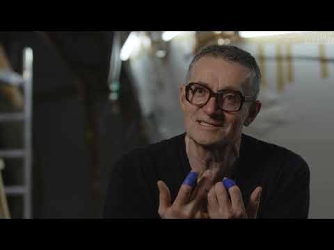 Thomas Hirschhorn Interview: Gemeinschaft der Fragmente