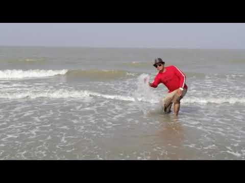 Enjoy in Kutubdia beach