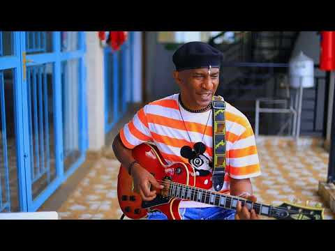 Nagiye uruganba rushyushye ya Nkurunziza Francois Cover Safari Isaac 0788571110