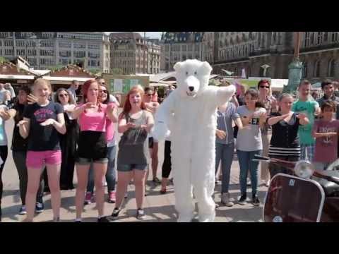 Angela Merkel tanzt Danzare von Vito Lavita