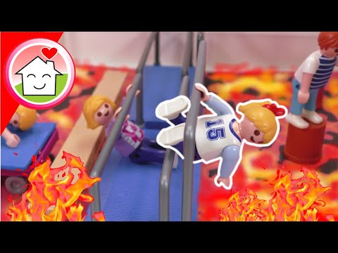 Playmobil Familie Hauser - Der Boden ist Lava im Sportunterricht mit Lena