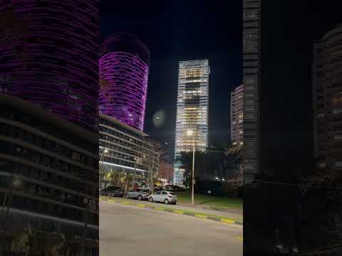 Buenas noches montevideo torre WORLD TRADE CENTER  en pocitos 