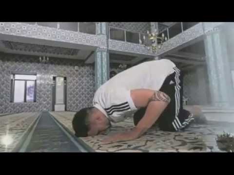 German Footballer Danny Blum Converted to Islam