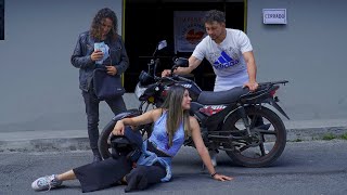 Download lagu Angie puso a prueba a dos hermanos y descubrió quién era realmente honesto mp3