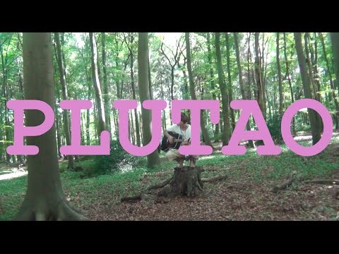 Plutão - Victor Cronos - Web Clipe