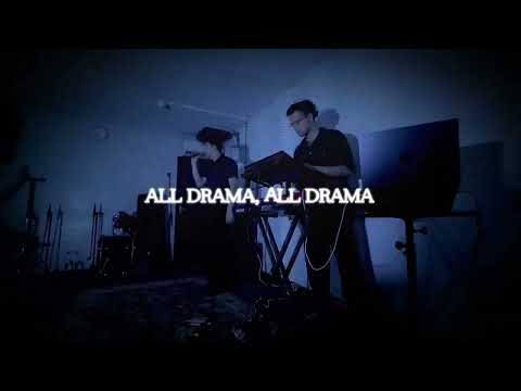 A Thousand Mad Things - She's on the Run