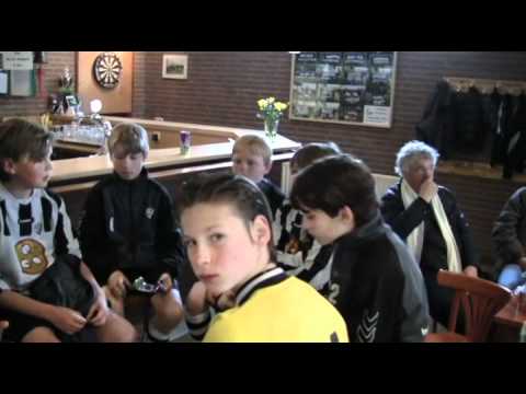 SV laren 99 D1 - Internationaal toernooi Pasen 2012