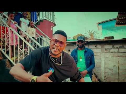 LAROCHE MEBALE - Comme Oligui (by OVER DREAMS FILMS)