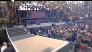 Mannarino suona Tevere Grand Hotel al Primo Maggio