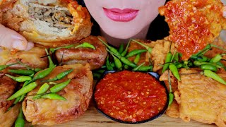 Download lagu ASMR GORENGAN TAHU ISI MERCON DAN TEMPE GORENG CRISPY PAKE CABE RAWIT IJO | ASMR MUKBANG INDONESIA mp3