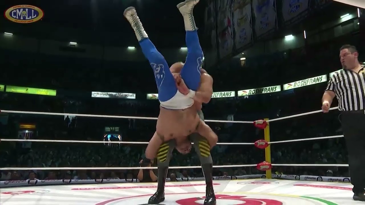 CLAUDIO CASTAGNOLI derrota a BLUE PANTHER
