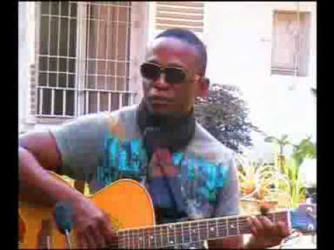 Jose Hendrix Ndelo à l'emission Channel Feeling présentée par Carlos Mujani, sur la chaine Congo Media Channel