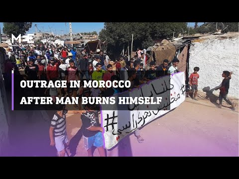 Protests in Morocco after man who self-immolated passes away | Middle East Eye