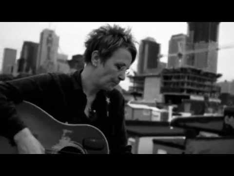MARY GAUTHIER - How You Learn To Live Alone