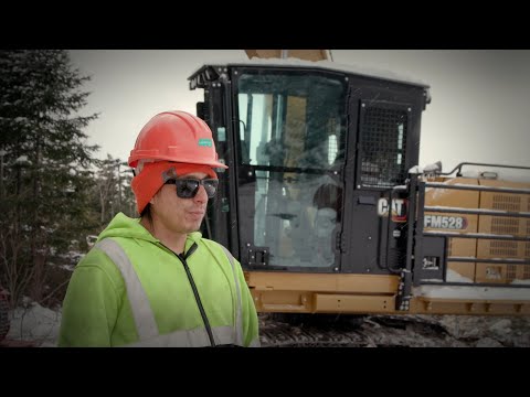 Alden Rogers, an experienced operator at Irish Family Logging in Rumford, Maine, shares his thoughts on the new Cat® FM528 Forest Machine. With its nimble design, Alden praises the FM528 for easily processing both hard and soft woods and handling impressive loads.  One of his favorite features? How quickly the FM528 reaches operating temperature—this machine is ready to go when you are. Hear why Alden believes the FM528 is a game-changer for demanding forestry operations.
