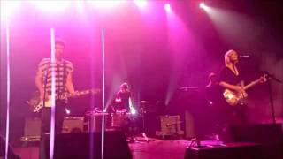 The Raveonettes - "Suicide" (Live at The Music Box at The Henry Fonda Theater 11-13-09)