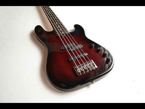 Benedetti P/J bass - Sadowsky preamp - Aguilar pickups