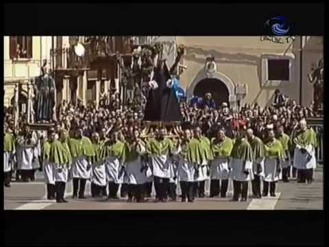 Madonna Che Scappa in piazza dalla diretta di ONDA TV 20 04 2014