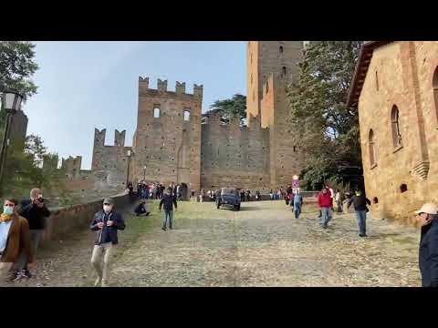 1000 Miglia 2020 | Highlights | Il passaggio a Castell'Arquato di Fontanella, terzo classificato.