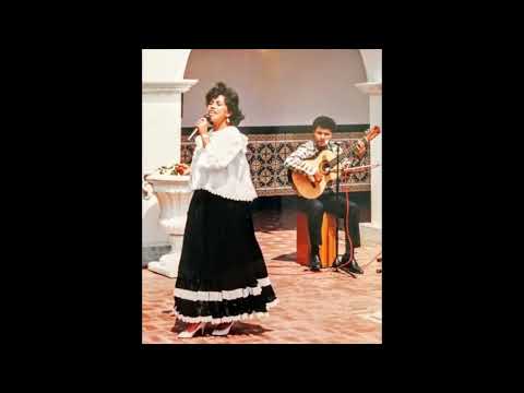 09. LA MORENA TRINIDAD - LASTHENIA EN JAPON (Lastenia Castillo)