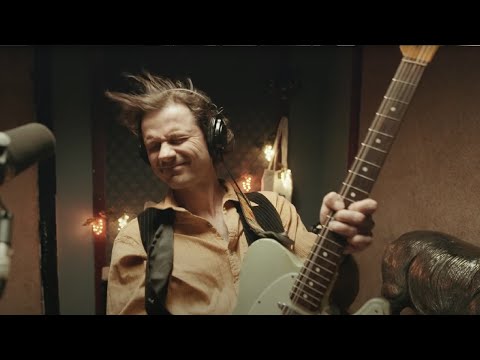 Videoclip de These Days (One Night Lonely) — Powderfinger