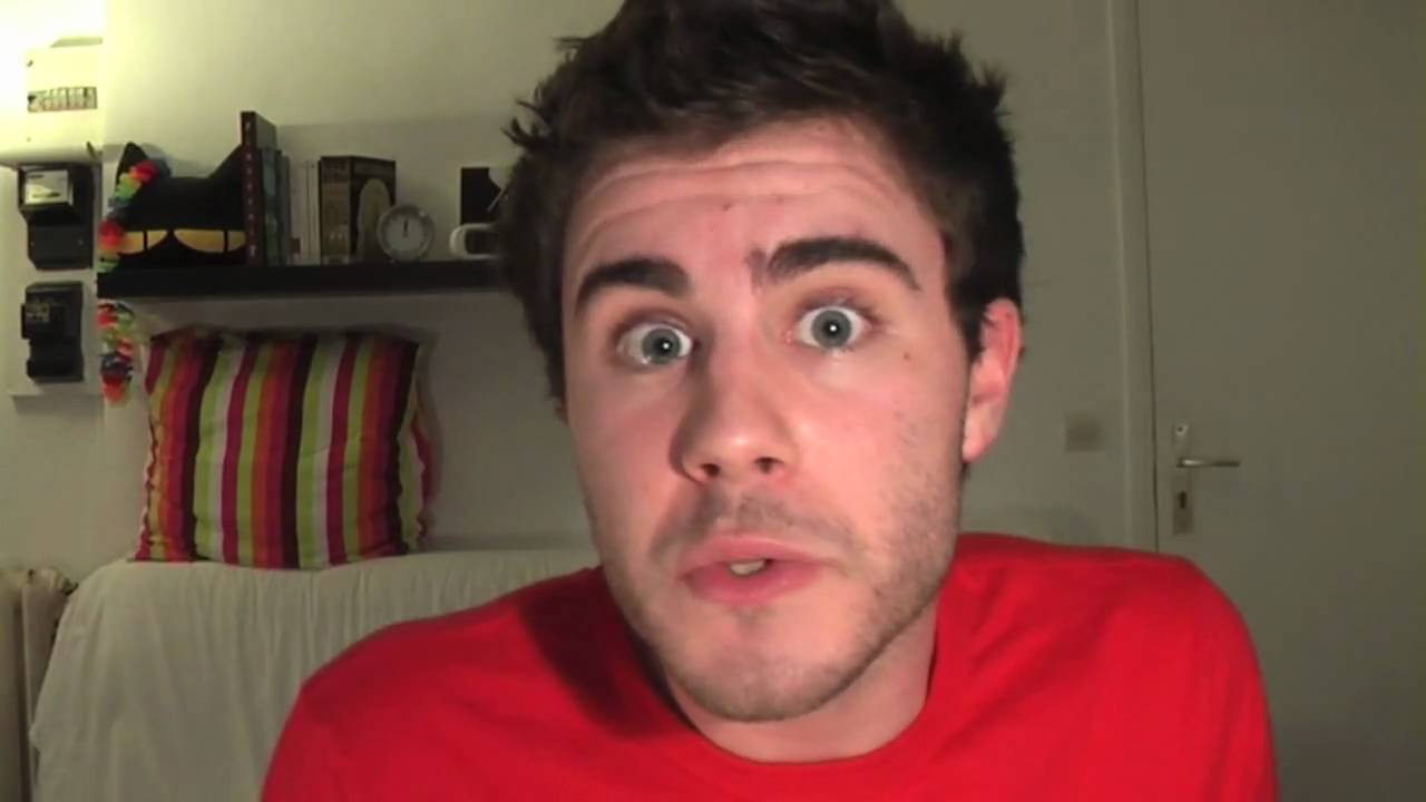 Le McDonald's - Cyprien thumbnail