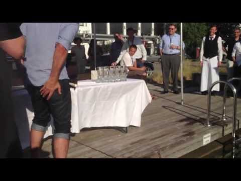 TechDivision Büroeröffnung München - Anzapfen