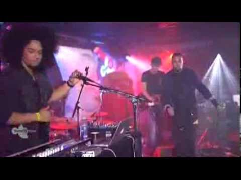 Maydien - Long Way From Home live op Noorderslag 2014