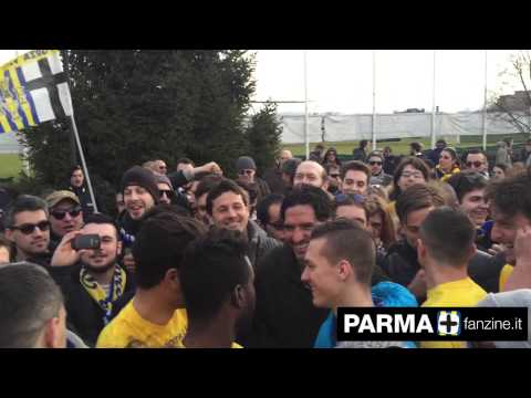 PARMAFANZINE.IT - I giocatori sentono il nuovo coro su Manenti
