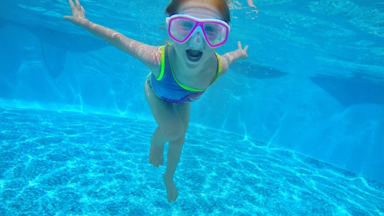 ADLEY LEARNS TO SWIM UNDERWATER!! My Secret Birthday Party in a Backyard Pool with the Family :)