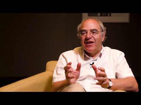 Non-verbal communication tips